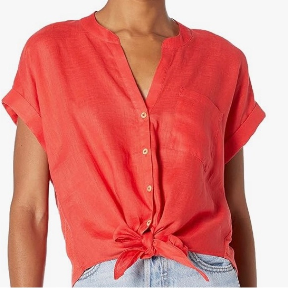 NIC+ZOE Red Short-Sleeve Tie-Front Blouse w Front Pocket - Large